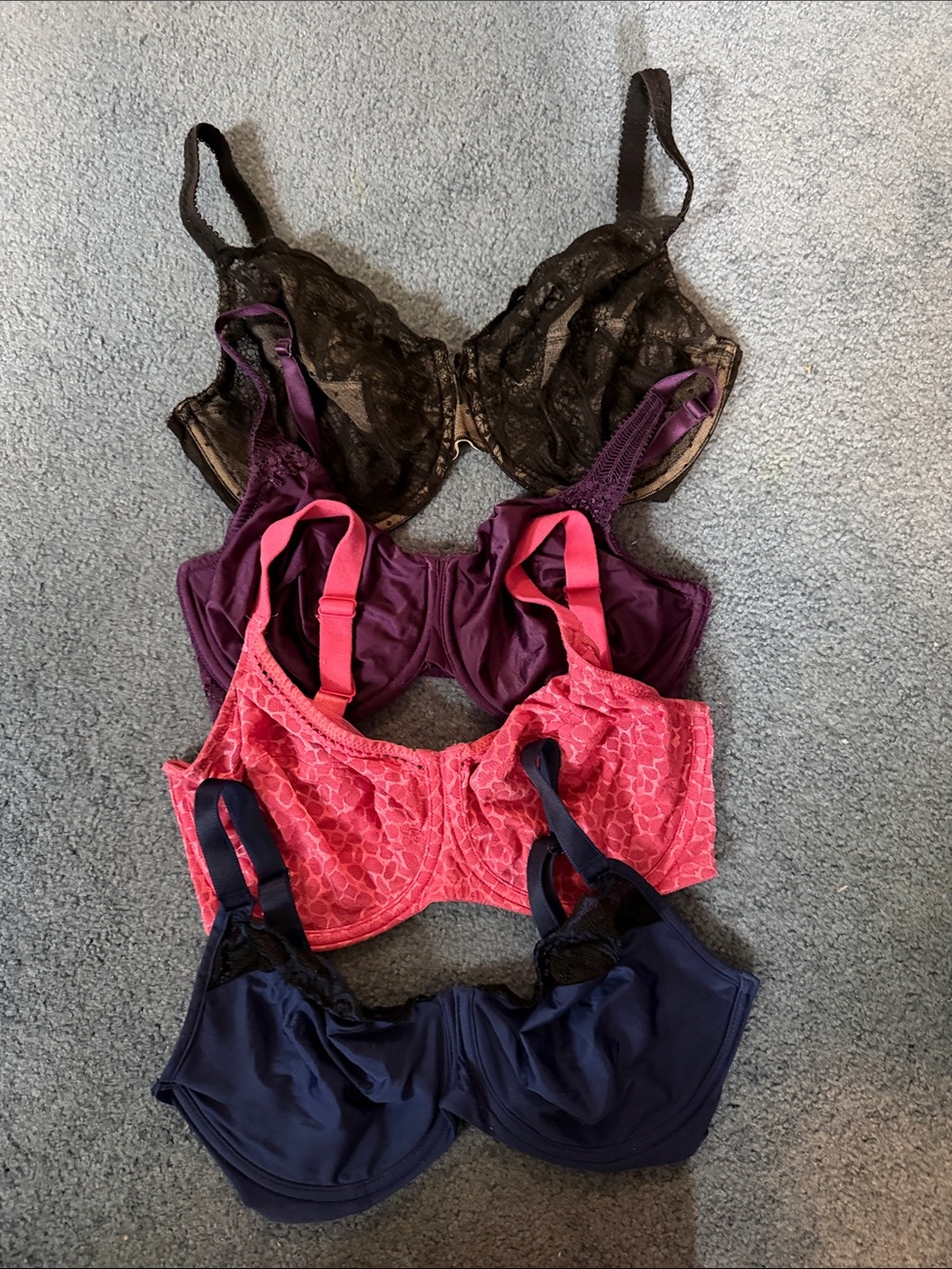 Lot of 4 Wacoal Women’s Underwire Bra - Pink, Purple, Black, Navy 32DDD
